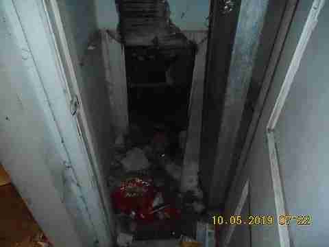 9042 Burt (10)_m.jpg